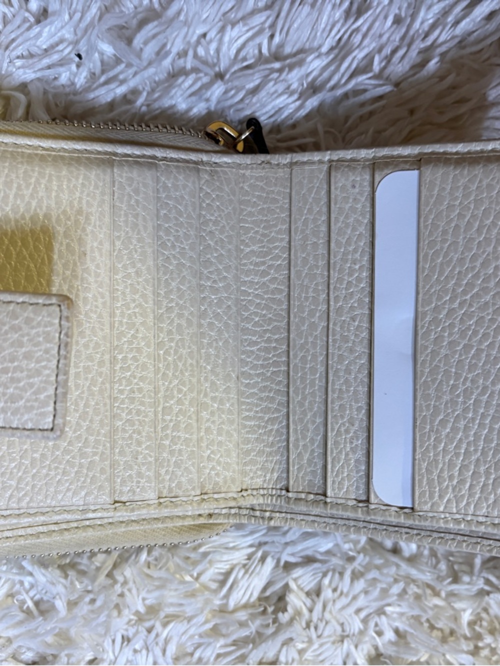 Gucci Beige GG Canvas Wallet with Cream Leather Trim - Picture 6 of 9